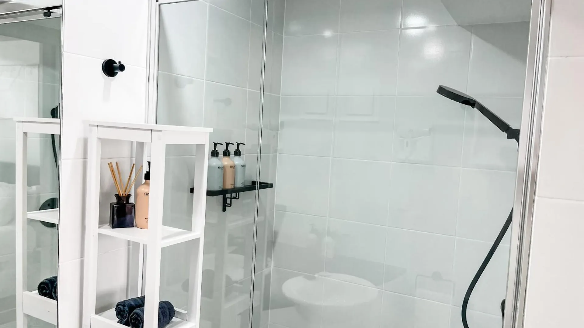Coastal Calm Studio - A Private Studio With A Personal Touch ماركولا أستراليا